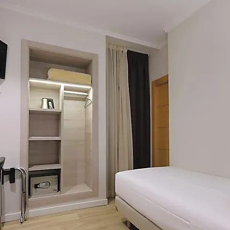 Mediterraneo Hotell
