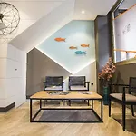 瓦伦西亚梅迪特拉内奥酒店 酒店